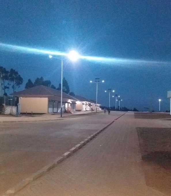 抚州市非洲科特迪瓦太阳能路灯工程